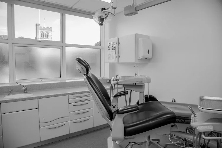 Houghton Regis Dental Centre - Dentist in Dunstable