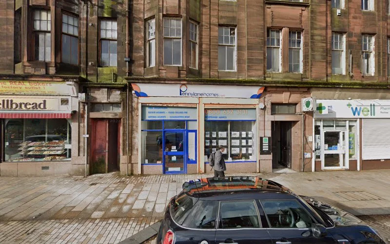 Bryce J - Dental clinic in Renfrew