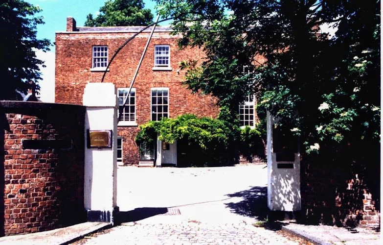 Bank House - Dentist in Chester