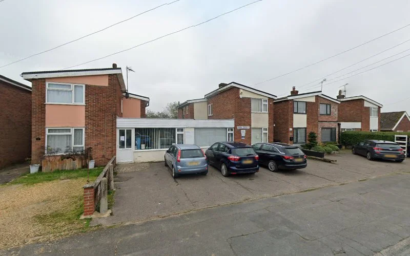 Dr A Wren - Dentist in Swaffham