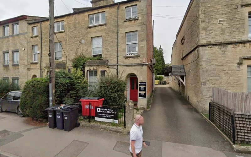 Dr Steve Brookes - Chipping Manor Dental Practice (Cirencester) - Dental clinic in Cirencester