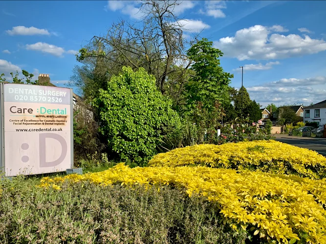 CareDental SmileStudios - Dental clinic in Hounslow