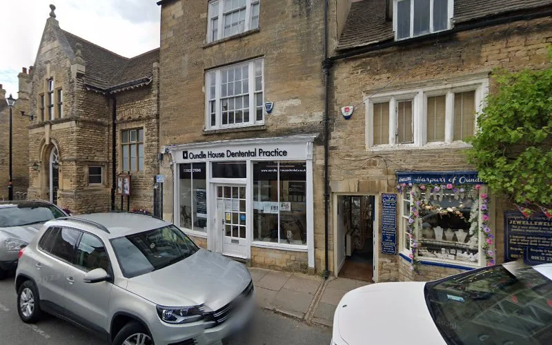 Dr Sabina Marwari - Oundle House Dental Practice - Dental clinic in Peterborough