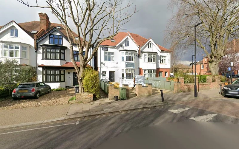 Perfect Smile Dental Surgery - Dental clinic in London