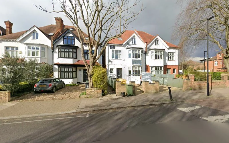 Streatham Dental Care - Dental clinic in London