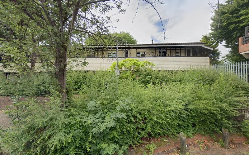 Radia S - Dental clinic in Basildon