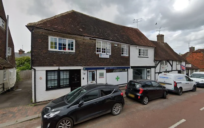 Mrs N J Grainge - Mrs N J Grainge - Dentist in Robertsbridge