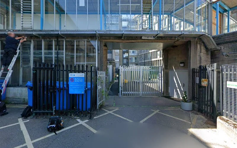 Denta Links - Dentist in Harrow