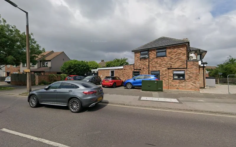 Kashkouli Mr D - Dental clinic in Hornchurch