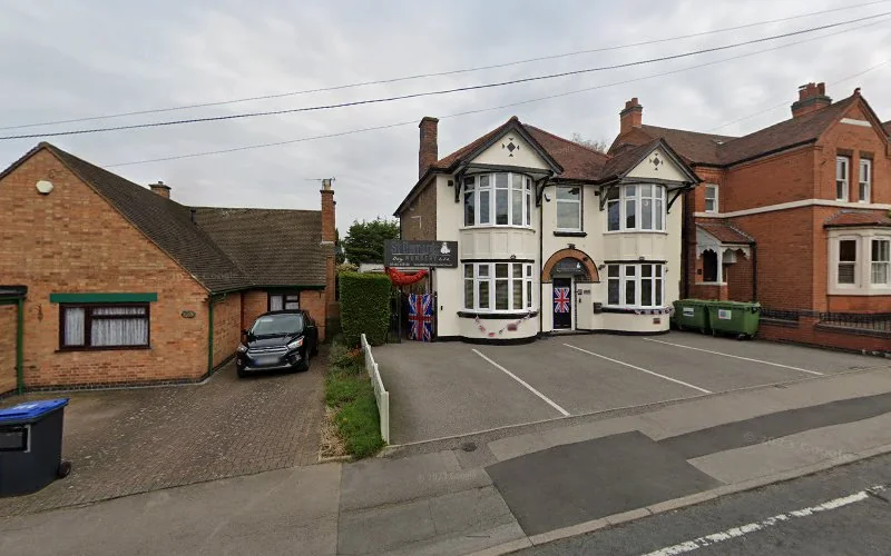 Berry Paula - Dentist in Hinckley