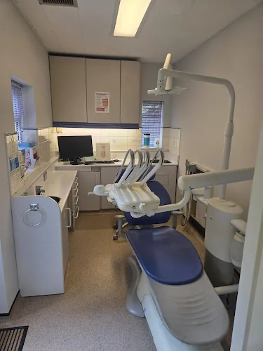 Fairfield Dental Centre - Dental clinic in Croydon