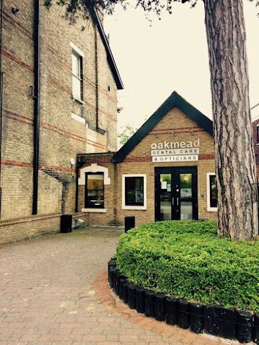 Oakmead Dental - Chislehurst - Dental clinic in Chislehurst