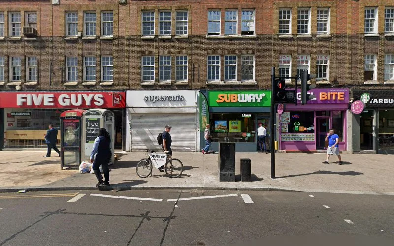 Українськомовний стоматолог в Лондоні - Dental clinic in London