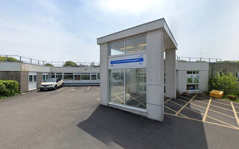 Smile Together - Dentist in Saint Austell