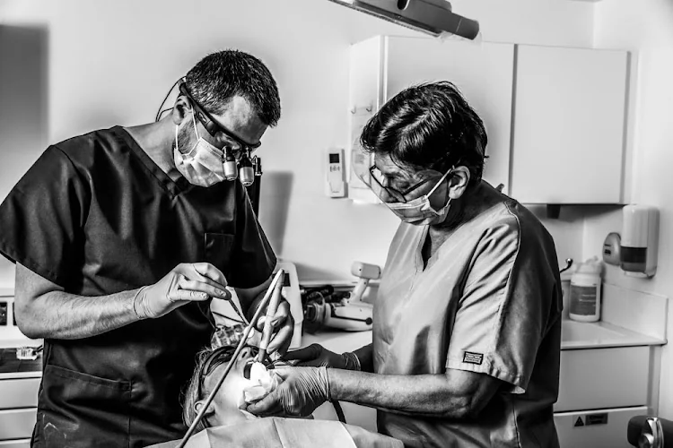 The Endodontic Clinic - Dental clinic in London