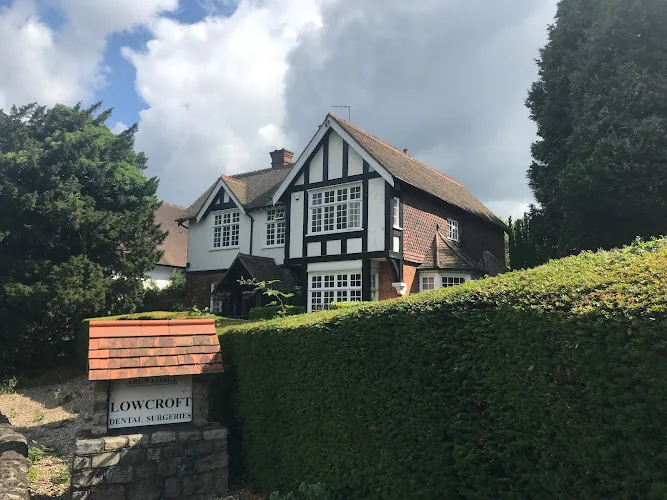 Lowcroft Dental Surgeries Ltd - Dental clinic in Redhill