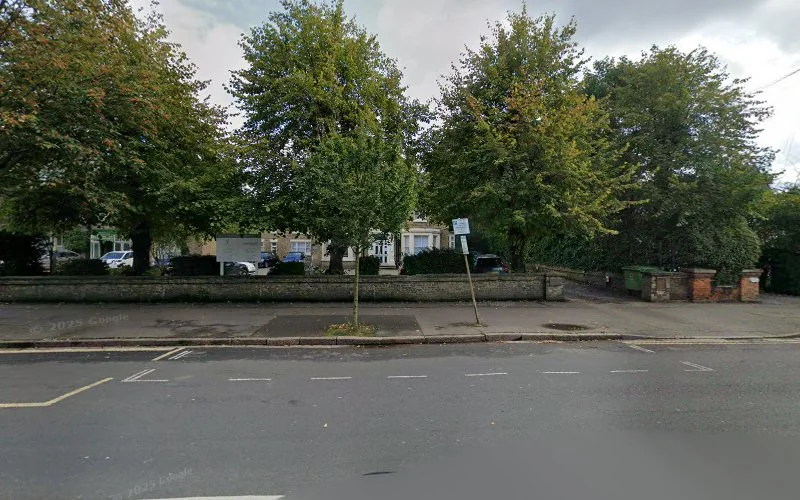 1A Dental Practice - Dental clinic in Peterborough