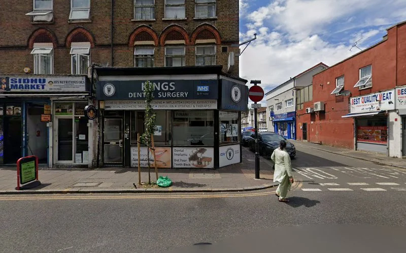 Verma M - Dental clinic in Southall