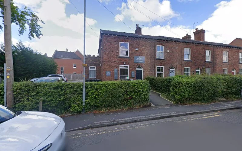 Marshall Orthodontics Warrington - Cosmetic dentist in Warrington