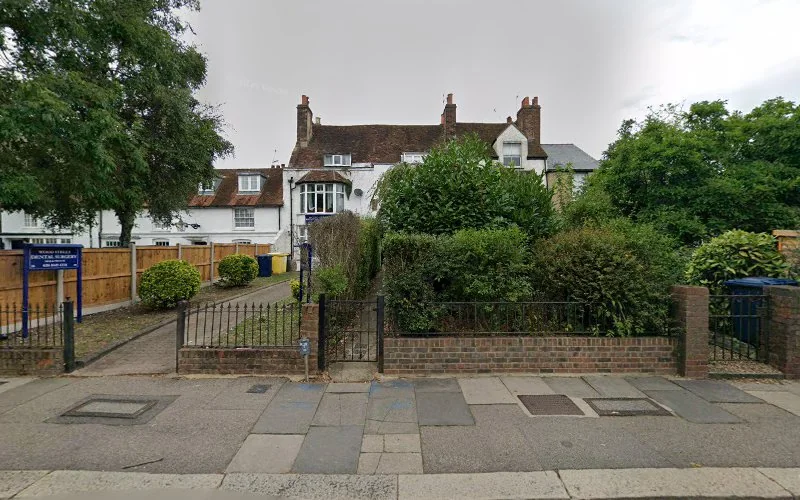 Wood Street Dental Surgery - Dental clinic in Barnet