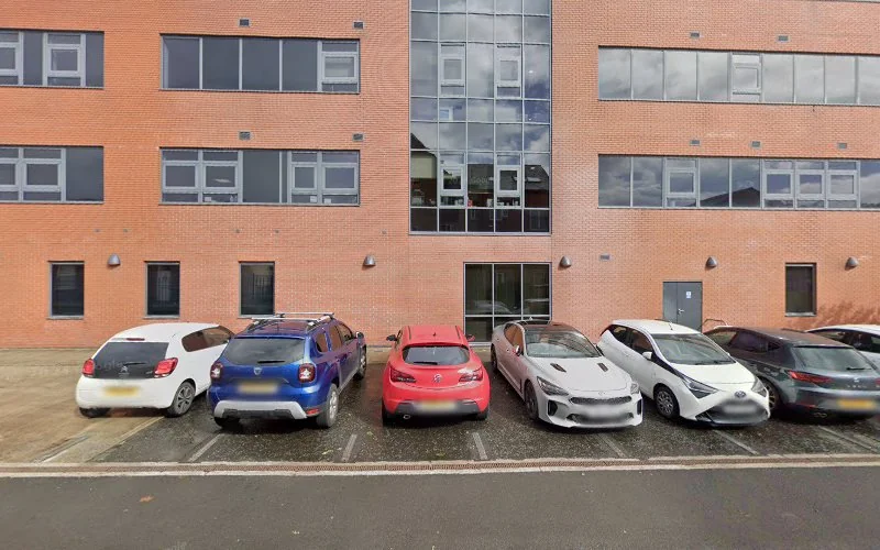 24/7 Emergency Dental - Dental clinic in Heywood