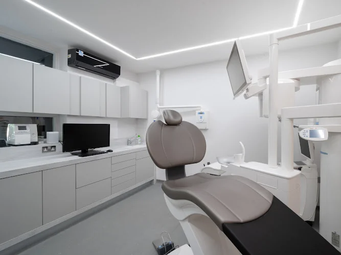 The Knightsbridge Clinic - Dental clinic in London