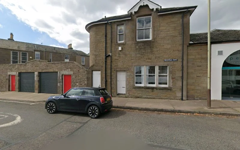 Perla Orthodontics - Orthodontist in Dundee