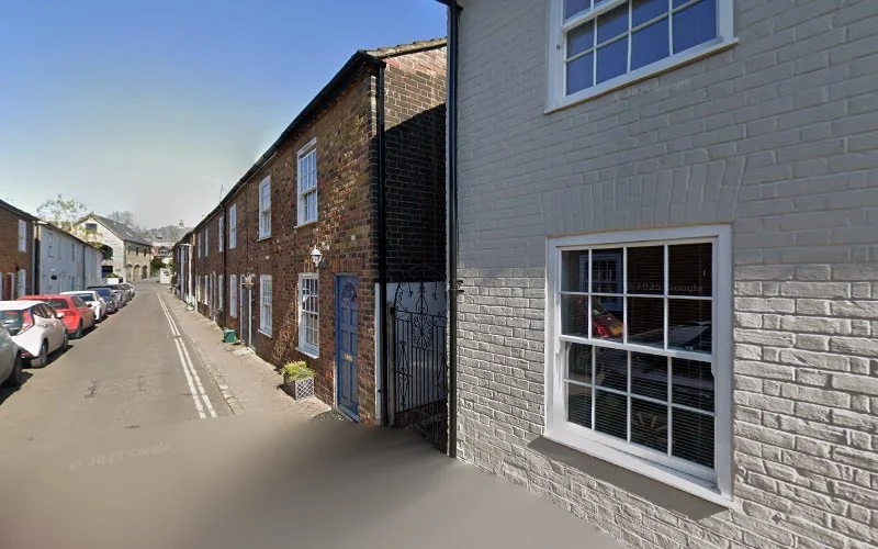 Elite Whites - Dentist in Berkhamsted