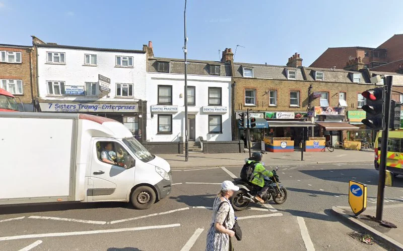 Tottenham Green Dental Practice - Dental clinic in London