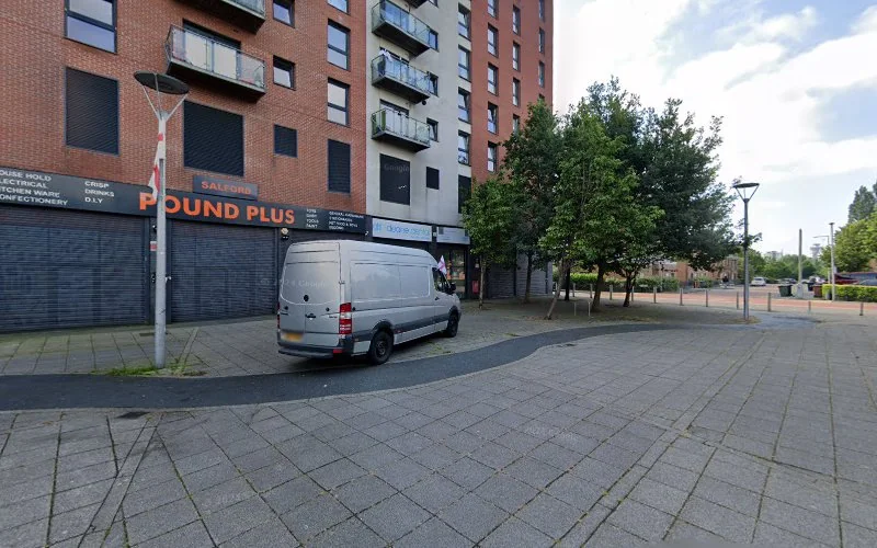 Deane Dental Practice - Dental clinic in Salford