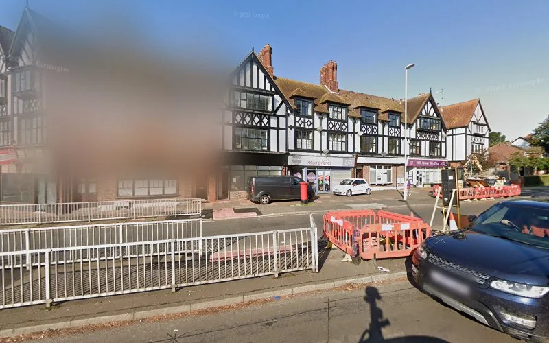 Pearl Dental Studios Limited - Dental clinic in Worthing