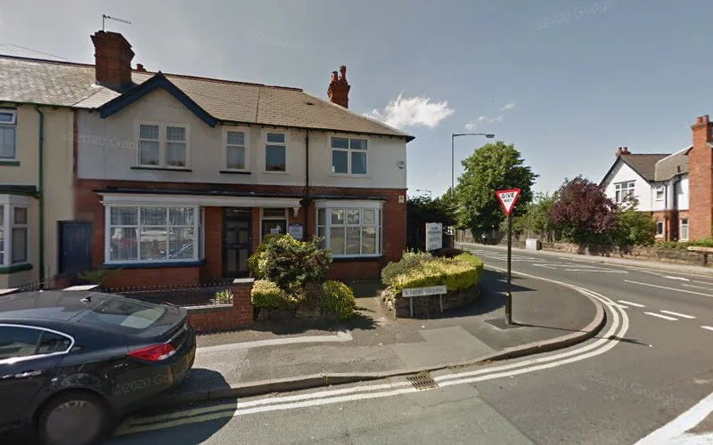 Hall Green Dental Practice - Dental clinic in Birmingham