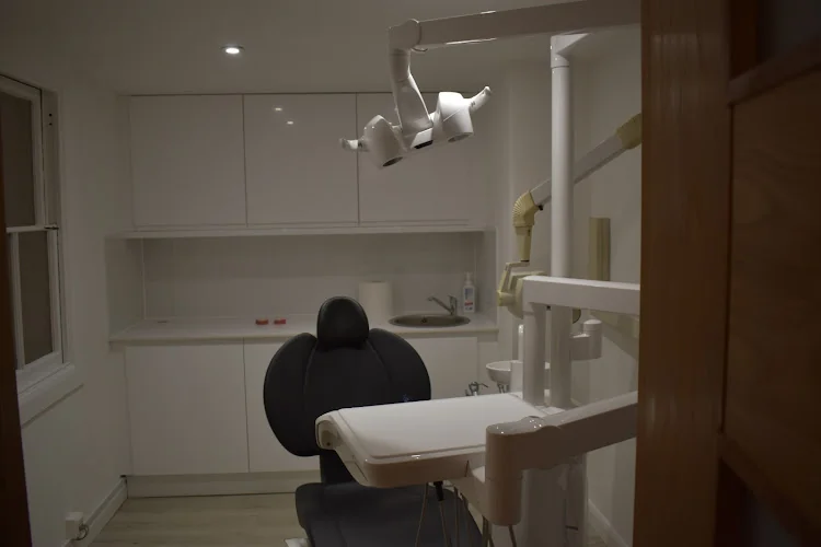 Bushy Park Dental Practice - Dental clinic in Hampton