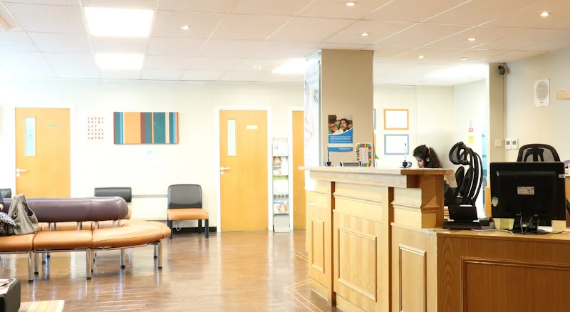Angle House Orthodontics (Edgware) - Orthodontist in Edgware Middx