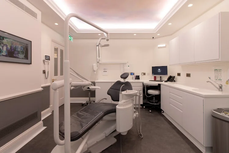 Foxbury Dental - Cosmetic dentist in Lutterworth